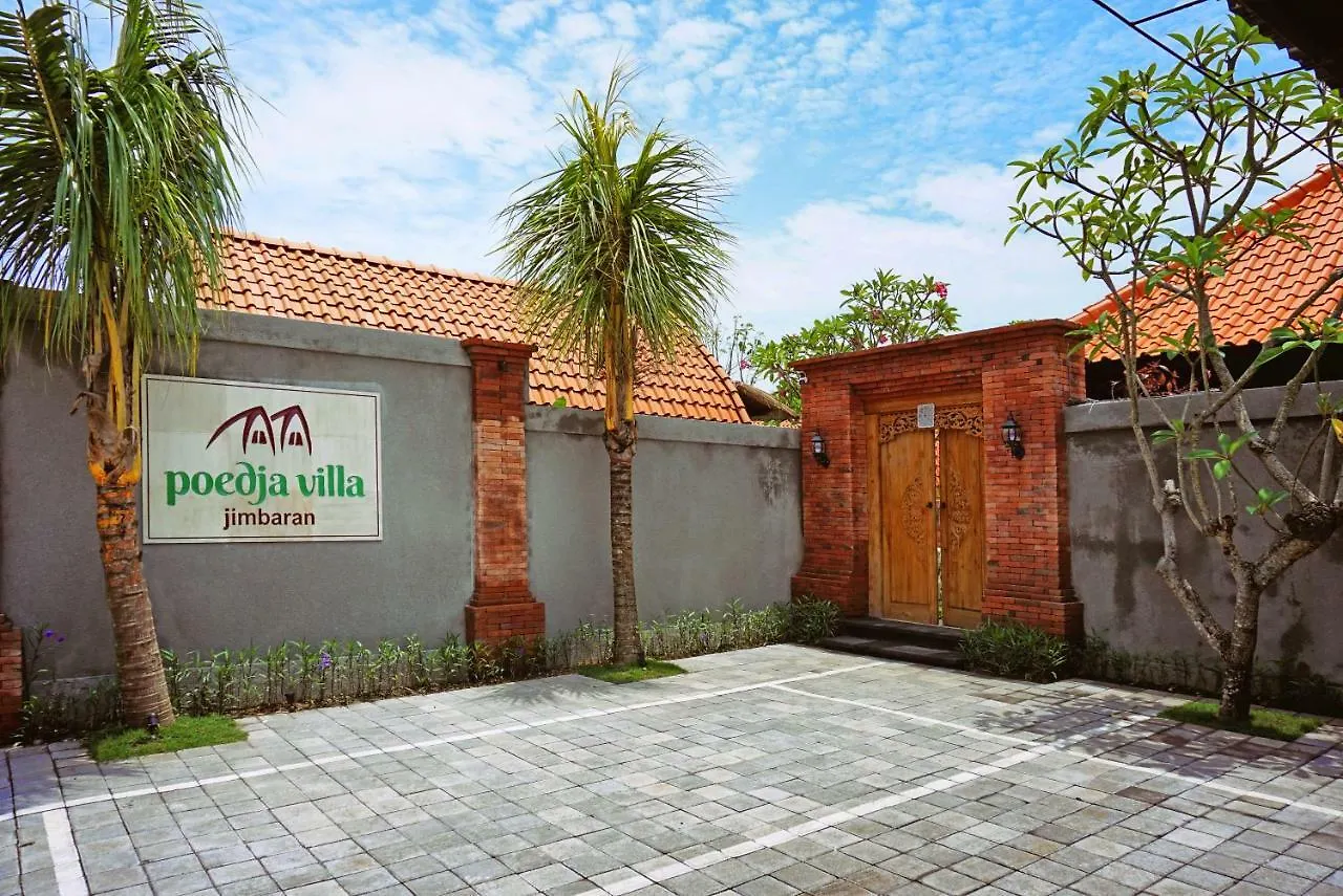פארק נופש Poedja Villa Jimbaran